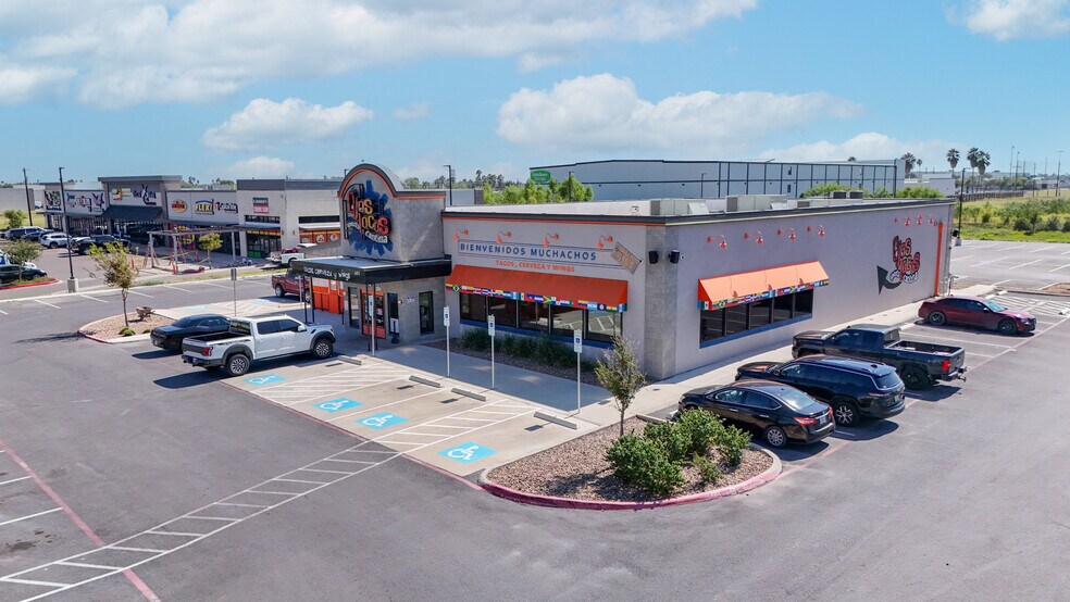 More Photos Of 1411 W Expressway 83, Weslaco Restaurant For Sale