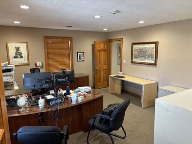 More Photos Of 335 Washington St, Norwell Office Residential For Lease