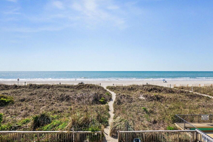 More Photos Of 1415 S Ocean Blvd, North Myrtle Beach Hotel For Sale