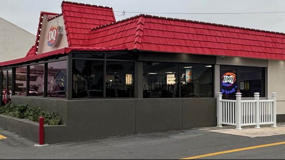 More Photos Of 902 3rd St N, Jacksonville Beach Fast Food For Sale