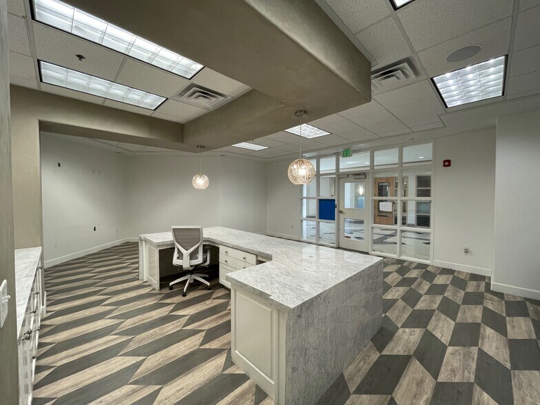 More Photos Of 480-518 W 800 N, Orem Medical For Lease