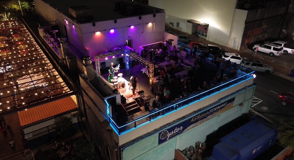 More Photos Of 326 N Chaparral St, Corpus Christi Freestanding For Sale