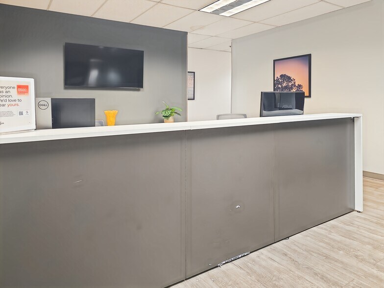 More Photos Of 10121 SE Sunnyside Rd, Clackamas Coworking Space