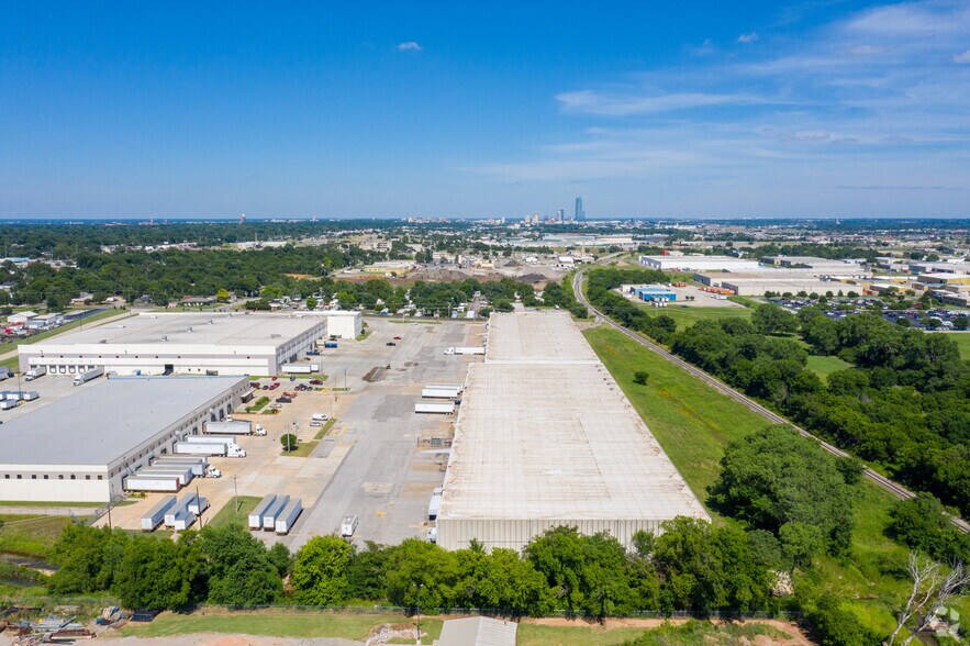 More Photos Of 605-701 N Tulsa Ave, Oklahoma City Warehouse For Lease