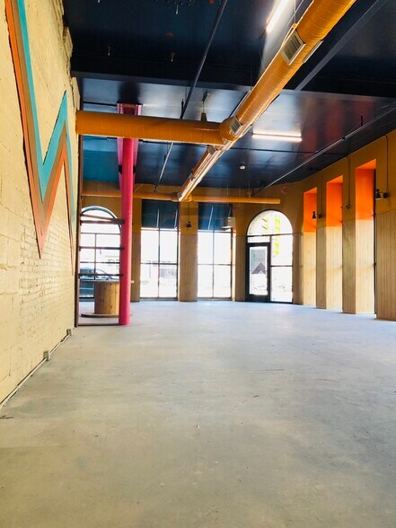 More Photos Of 133 W Pittsburgh Ave, Milwaukee Apartments For Lease