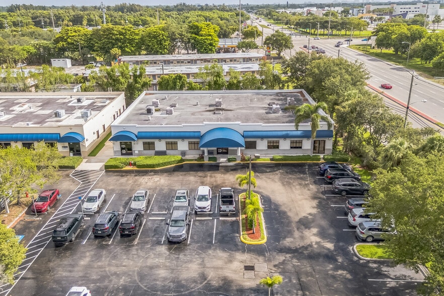 More Photos Of 4665 S Congress Ave, Lake Worth Medical For Lease