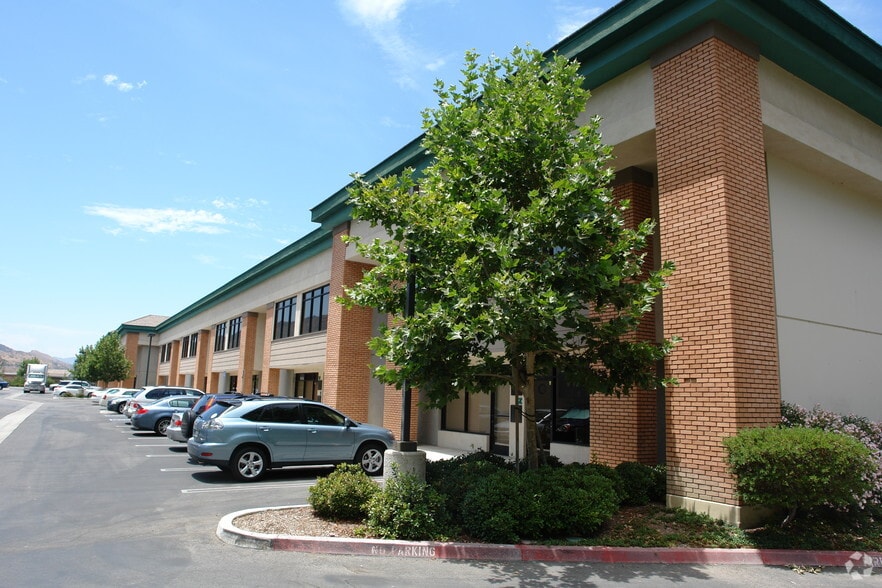 More Photos Of 5304 Derry Ave, Agoura Hills Industrial For Lease