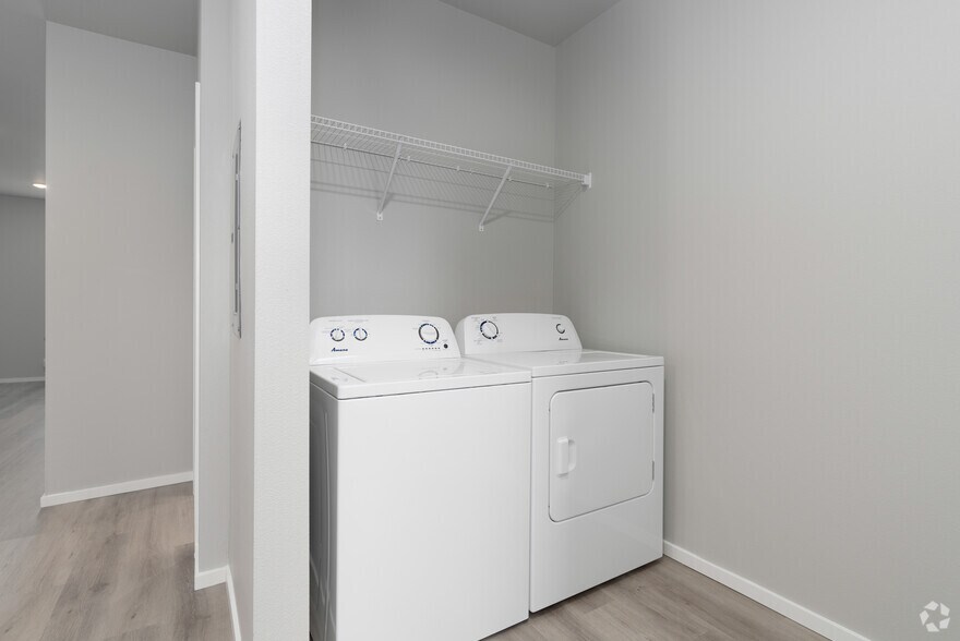 More Photos Of 421 NE 80th Ave, Hillsboro Apartments For Sale