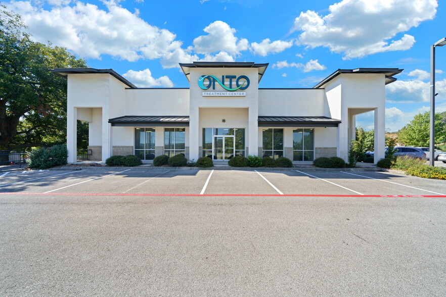 Primary Photo Of 23103 W Interstate 10, San Antonio Storefront Retail Office For Lease