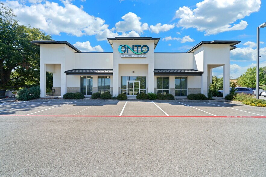 More Photos Of 23103 W Interstate 10, San Antonio Storefront Retail Office For Sale