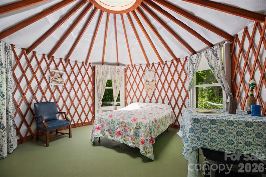 More Photos Of 504 Mountain View School Rd, Robbinsville Hotel For Sale