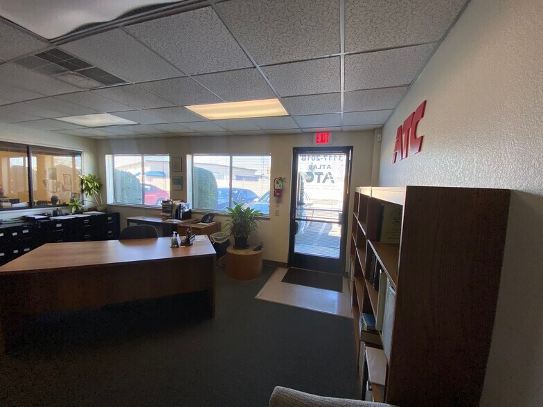 More Photos Of 1117 Lone Palm Ave, Modesto Loft Creative Space For Sale