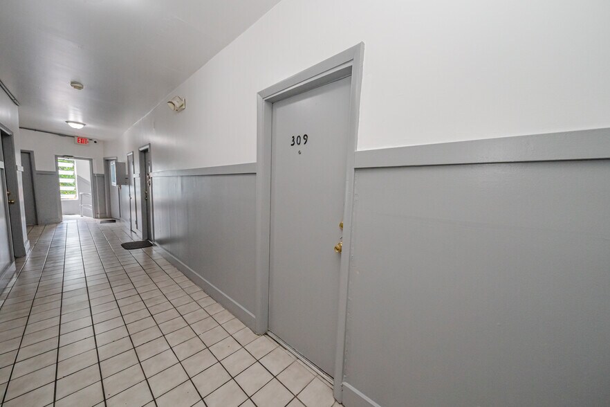 More Photos Of 1274 W Flagler St, Miami Apartments For Sale