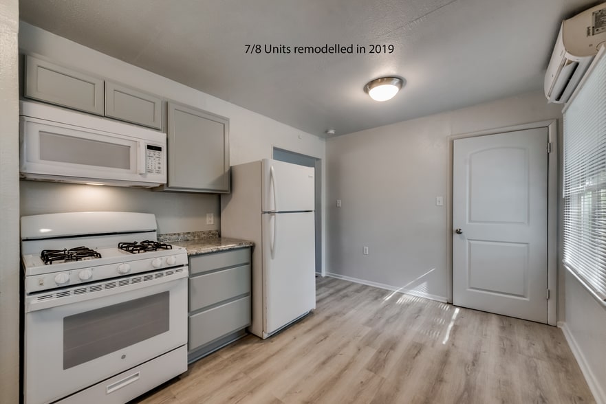 More Photos Of 307 W 4th St, Irving Apartments For Sale