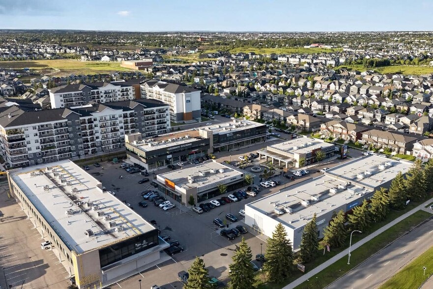 More Photos Of 5300 Admiral Girouard St NW, Edmonton Storefront Retail Office For Sale