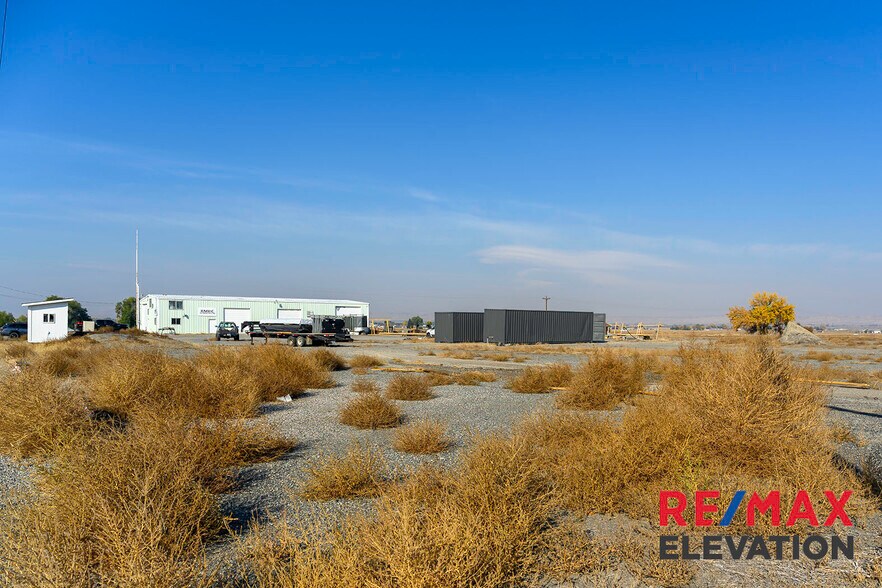 More Photos Of 699 Lane 9, Powell Industrial For Sale