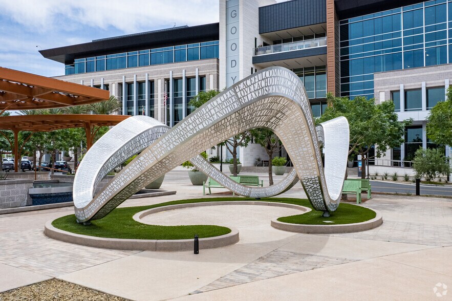 More Photos Of 15150 W Park Pl, Goodyear Office For Lease