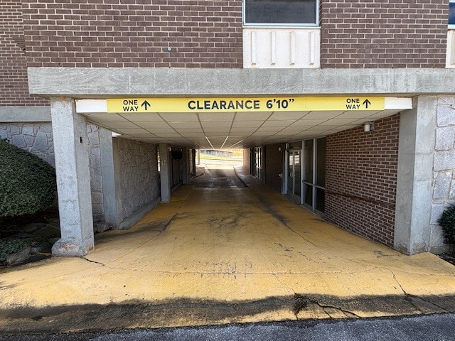 More Photos Of 504 W Memorial Dr, Dallas Office For Sale