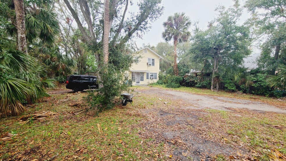 More Photos Of 308 Adeline St, Daytona Beach Apartments For Sale