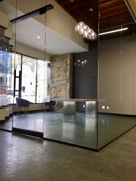 More Photos Of 82 W Sierra Madre Blvd, Sierra Madre Storefront Retail Office For Sale