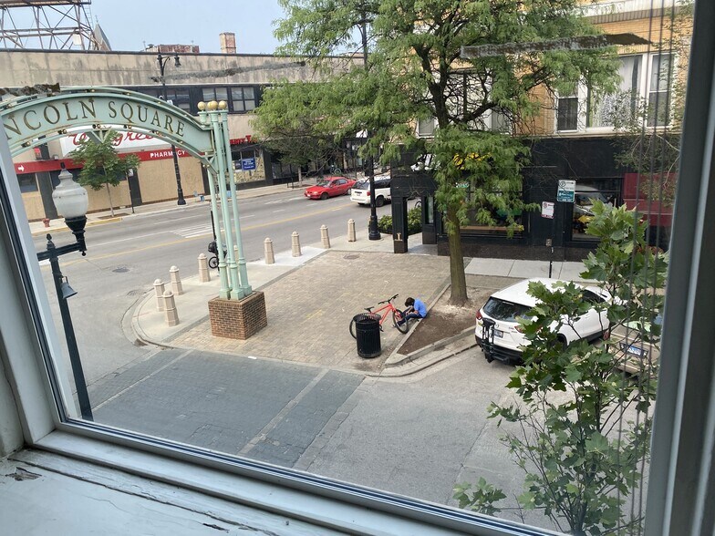 More Photos Of 4764-4774 N Lincoln Ave, Chicago Storefront Retail Office For Lease