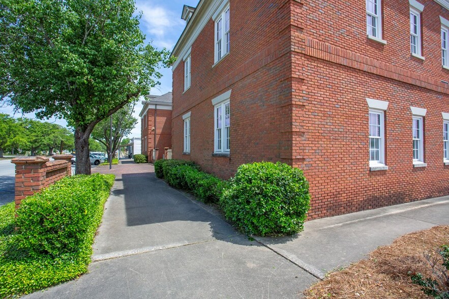 More Photos Of 303 E Broad St, Eufaula Office For Sale