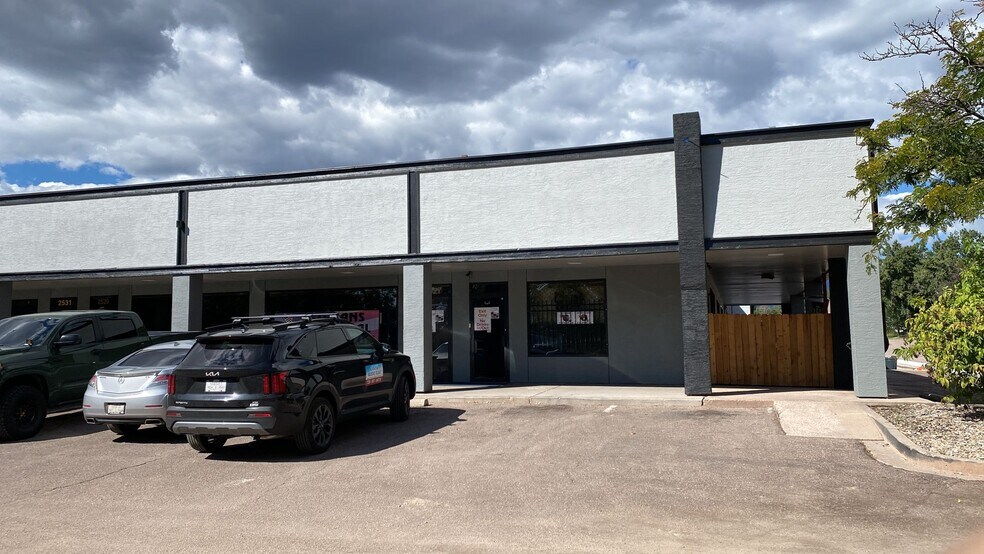 More Photos Of 2511-2535 Airport Rd, Colorado Springs Storefront Retail Office For Lease