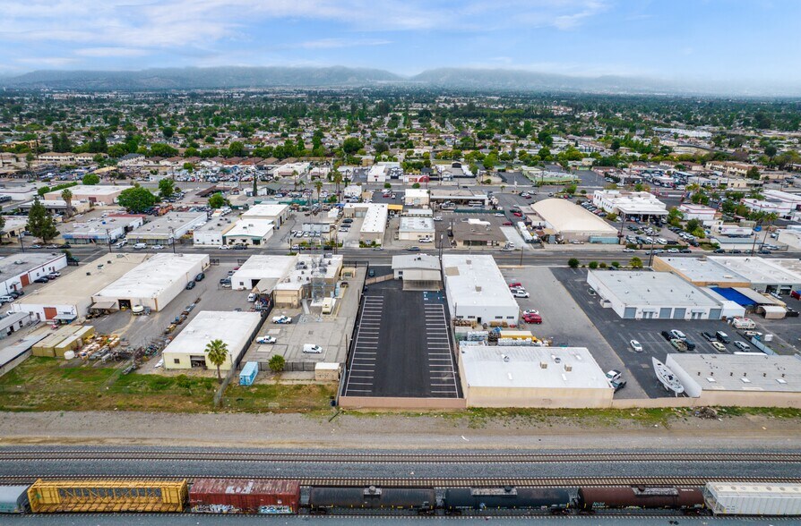 More Photos Of 1247 Brooks St, Ontario Contractor Storage Yard For Lease