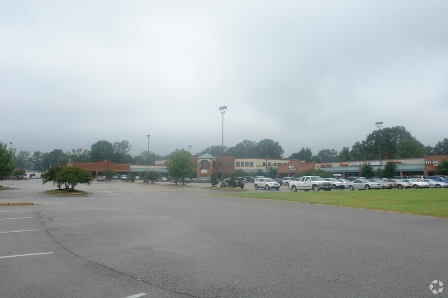 More Photos Of 3964 Goodman Rd, Southaven Unknown For Sale