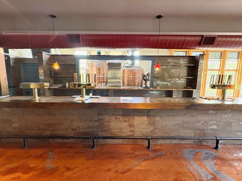 More Photos Of 3 Main St, New Paltz Restaurant For Sale