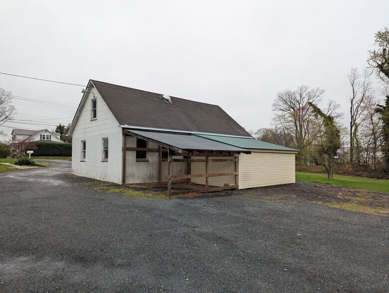 More Photos Of 2005 E Churchville Rd, Bel Air Freestanding For Sale