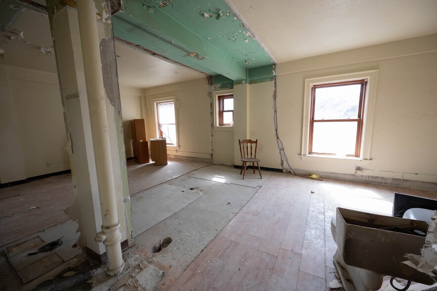 More Photos Of 2-8 W Main St, Little Falls Apartments For Sale