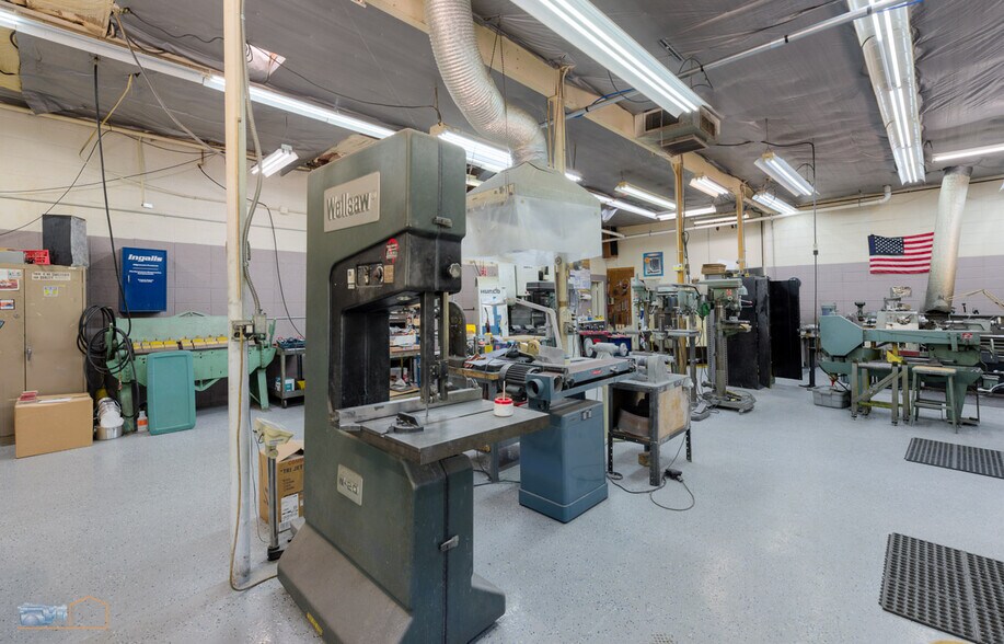 More Photos Of 5649 Arapahoe Ave, Boulder Flex For Sale