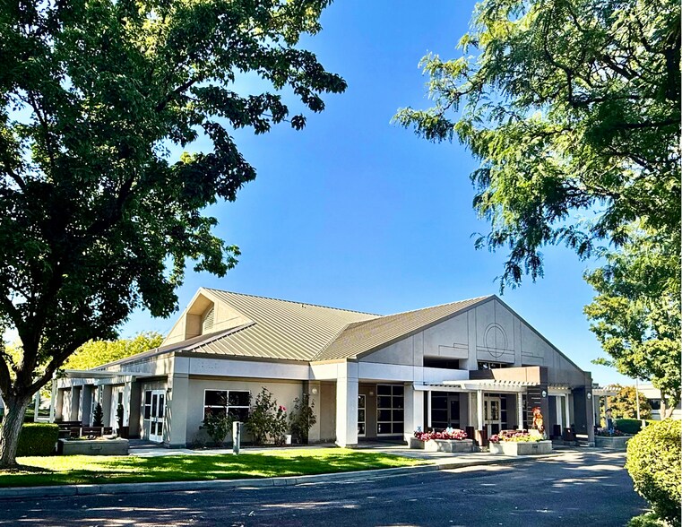 Primary Photo Of 8200 W Grandridge Blvd, Kennewick Office For Sale