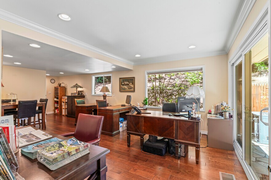 More Photos Of 27180 Highway 189, Blue Jay Office For Sale