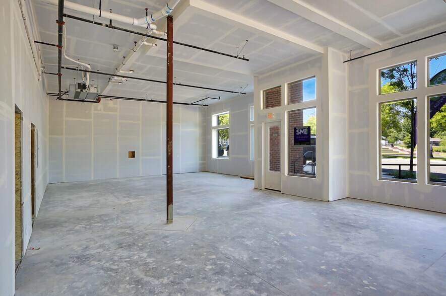 More Photos Of 107 C Street, Independence Apartments For Lease