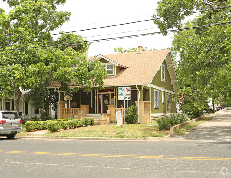 Primary Photo Of 806 W 11th St, Austin Office Residential For Sale