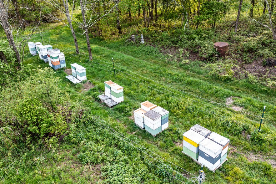 More Photos Of 1364 County Highway 12 rd, Mount Vision Storefront For Sale