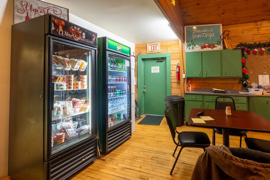 More Photos Of 14931 State Highway 37, Whittington Winery Vineyard For Sale