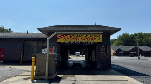 More Photos Of 1856 W Houghton Lake Dr, Houghton Lake Carwash For Sale