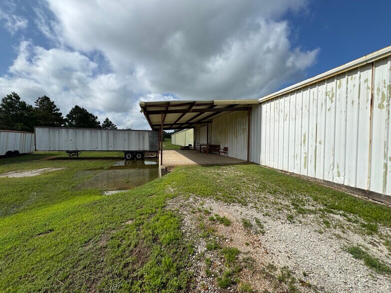 More Photos Of 629 W Rutherford St, Mount Vernon Warehouse For Sale