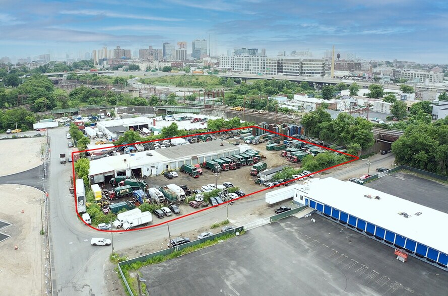More Photos Of 25 Van Keuren Ave, Jersey City Warehouse For Sale