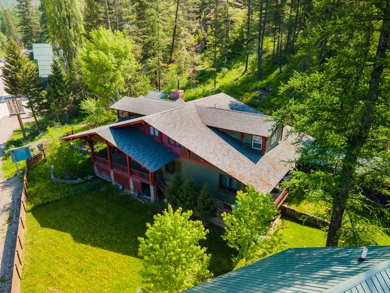 More Photos Of 12555 US Highway 2, West Glacier Hospitality For Sale