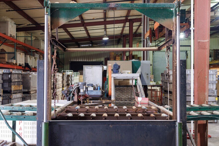 More Photos Of 63 Talona Spur Rd, Ellijay Freestanding For Sale