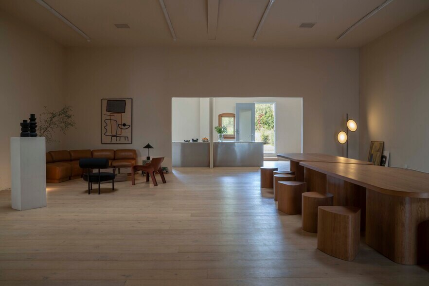 More Photos Of 4745 W Washington Blvd, Los Angeles Storefront Retail Office For Sale