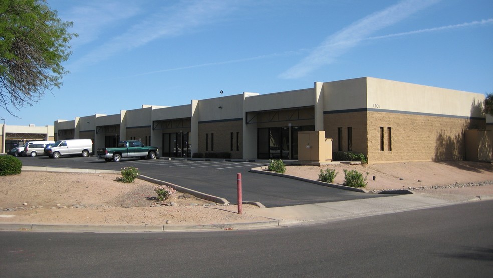 Primary Photo Of 1201 N 54th Ave, Phoenix Manufacturing For Lease