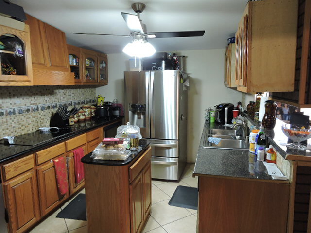 More Photos Of 1613 Calle del Norte, Laredo Freestanding For Sale