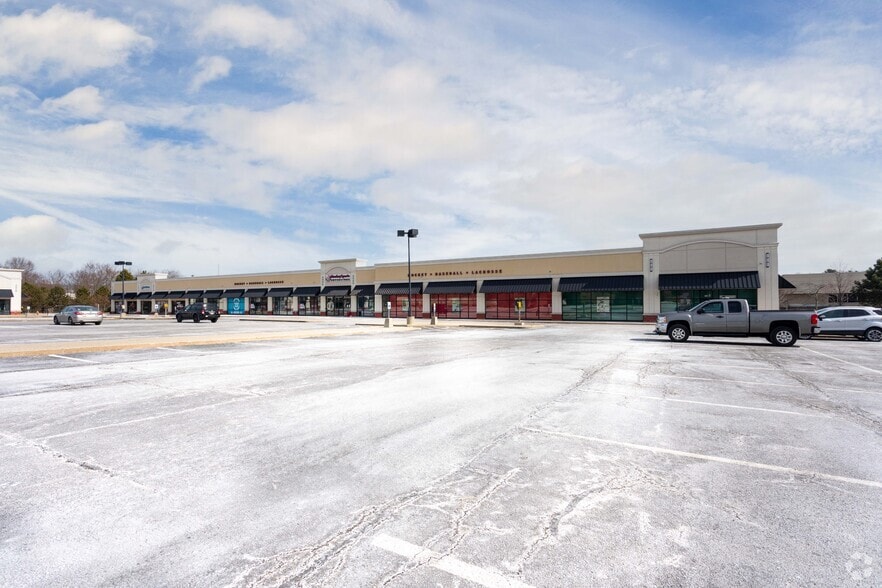 Primary Photo Of 935-949 Providence Hwy, Norwood Unknown For Lease
