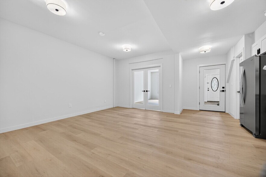 More Photos Of 341 E 51st St, Brooklyn Apartments For Sale