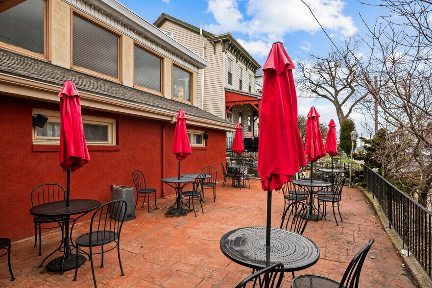 More Photos Of 2201 Perkiomen Ave, Mount Penn Restaurant For Sale